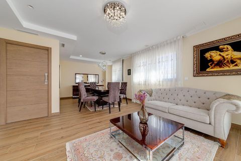 Villa i Torrevieja, Alicante, Torrevieja - € 1.275.000 | Ref: MLSC9796614 - foto 9