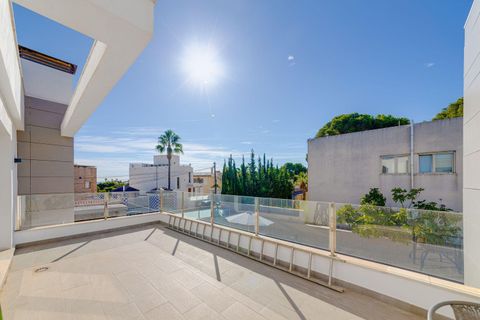 Villa i Torrevieja, Alicante, Torrevieja - € 1.275.000 | Ref: MLSC9796614 - foto 30