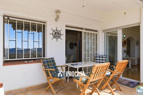 Villa a Roses, Gerona, Roses - € 359.000 | Ref: 4272 - foto 7