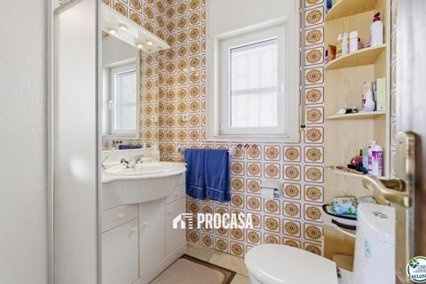 Villa a Roses, Gerona, Roses - € 359.000 | Ref: 4272 - foto 22