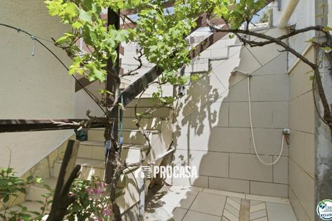 Villa a Roses, Gerona, Roses - € 359.000 | Ref: 4272 - foto 32