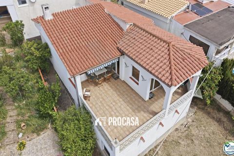 Villa a Roses, Gerona, Roses - € 359.000 | Ref: 4272 - foto 37