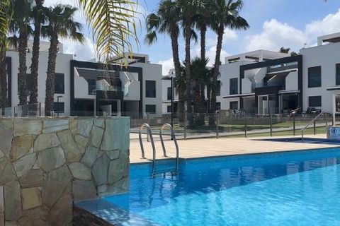 Bungalow i La Zenia, Alicante, La Zenia - € 339.000 | Ref: AG19MLSC4437422 - foto 1