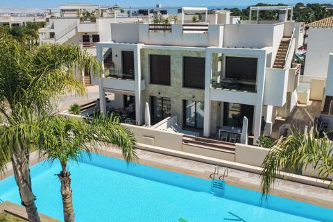 Lejlighed i Torrevieja, Alicante, Torrevieja - € 299.000 | Ref: MOVE-339 - foto 1