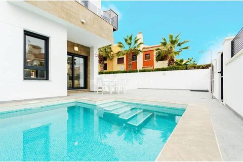 Villa a Torrevieja, Alicante, Torrevieja - € 424.000 | Ref: NFZ-FZ-0417b - foto 3