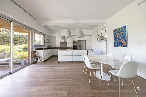 Leilighet i Marseille, Bouches-du-Rhone, Marseille - € 1 200 000 | Ref: HH-16172863 - foto 11