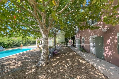 Landejendom i Uzes, Gard, Uzes - € 945.000 | Ref: 301229170 - foto 1