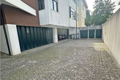 Villa i Maia, Porto, Maia - € 429.000 | Ref: 120781563-3 - foto 24
