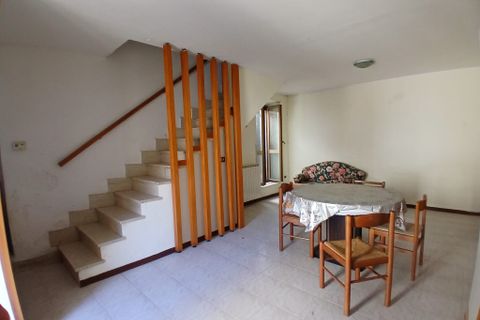 Byhus i Montecastrilli, Terni, Montecastrilli - € 39.000 | Ref: CastelTodino009 - foto 7