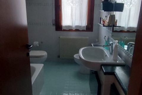 Villa a Castelfranco Veneto, Treviso, Castelfranco Veneto - € 400.000 | Ref: CV26022 - foto 24