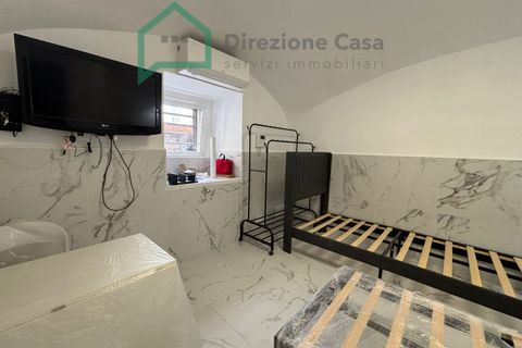 Erhvervsejendom i Naples, Naples, Naples - € 200.000 | Ref: via S.rosa - foto 20