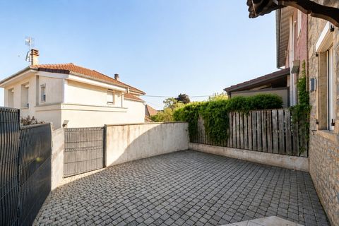 Villa i Bourgoin-Jallieu, Isere, Bourgoin-Jallieu - € 340.000 | Ref: 830037753286 - foto 6