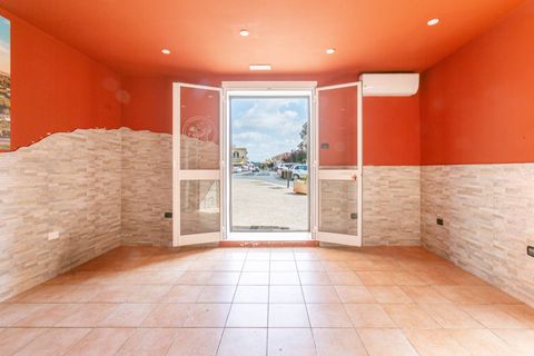 L'establiment comercial a Ardea, Rome, Ardea - € 450/mes | Ref: 1001-750 - foto 9