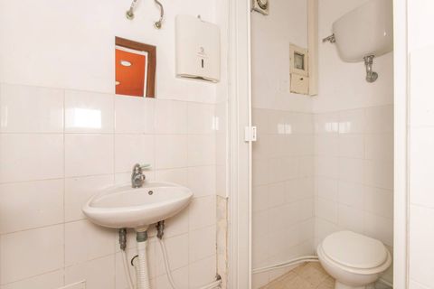 L'establiment comercial a Ardea, Rome, Ardea - € 450/mes | Ref: 1001-750 - foto 12