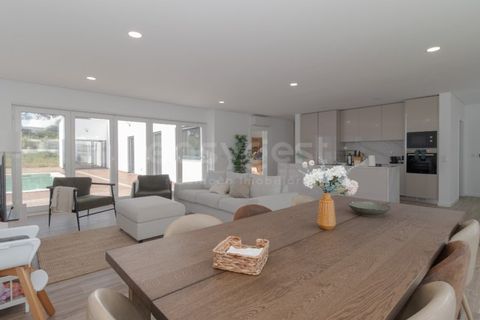 Villa a Almada, Setubal, Almada - € 1.190.000 | Ref: HUB99199RF - foto 3