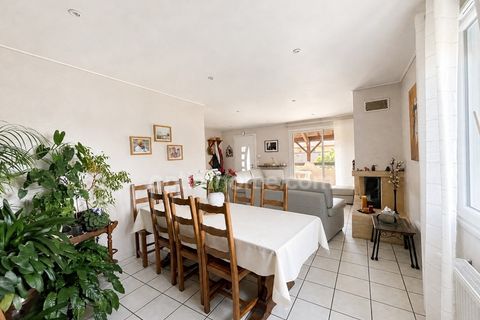 Villa a Genas, Rhone, Genas - € 520.000 | Ref: 830038294370 - foto 9