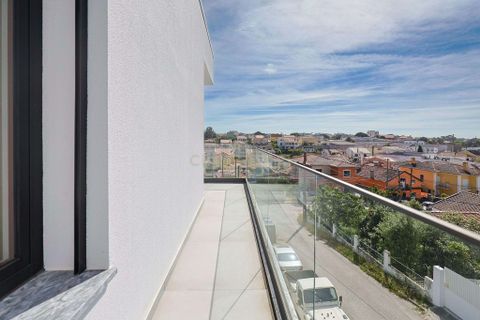 Villa i Almada, Setubal, Almada - € 1.450.000 | Ref: C0431-00812 - foto 33