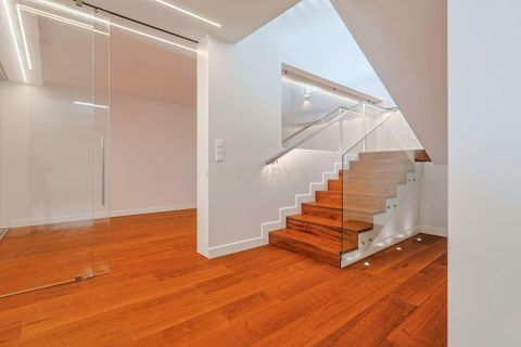 Villa i Almada, Setubal, Almada - € 1.450.000 | Ref: C0431-00812 - foto 36