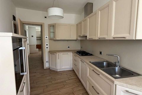 Villa i Verbania, Verbano Cusio Ossola, Verbania - € 580.000 | Ref: V000957 - foto 10