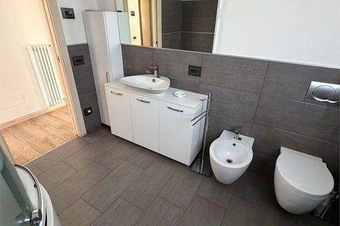 Villa i Verbania, Verbano Cusio Ossola, Verbania - € 580.000 | Ref: V000957 - foto 19