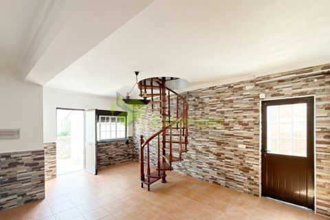 Villa i Alenquer, Lisbon, Alenquer - € 293.000 | Ref: 2234 - foto 4