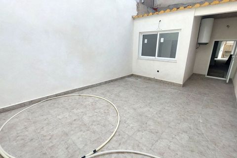 Rækkehus i Pinoso, Alicante, Pinoso - € 129.999 | Ref: OH1074 - foto 11