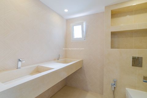 Villa i Torrevieja, Alicante, Torrevieja - € 890.000 | Ref: ES-83061 - foto 16