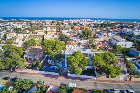 Villa i Torrevieja, Alicante, Torrevieja - € 890.000 | Ref: ES-83061 - foto 34