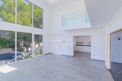 Villa i Torrevieja, Alicante, Torrevieja - € 890.000 | Ref: ES-83061 - foto 36