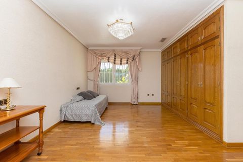 Villa a Torrevieja, Alicante, Torrevieja - € 780.000 | Ref: 21-S647_776/11012 - foto 20