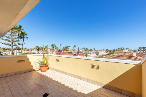 Villa a Torrevieja, Alicante, Torrevieja - € 780.000 | Ref: 21-S647_776/11012 - foto 41