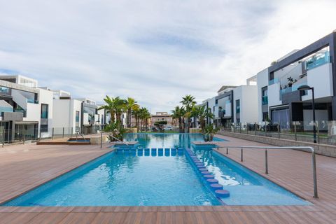 Bungalou a Torrevieja, Alicante, Torrevieja - € 269.900 | Ref: 21-SMK07_776/11012 - foto 4