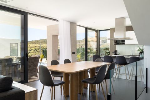 Villa i Estepona, Malaga, Estepona - € 1.295.000 | Ref: R5379322 - foto 3
