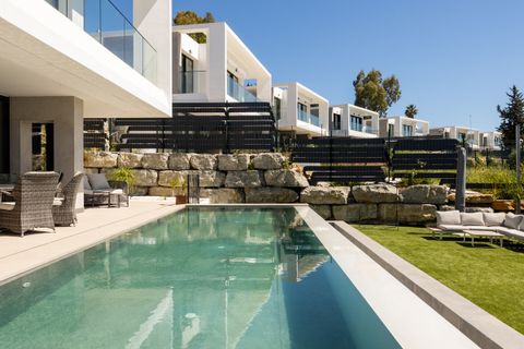 Villa i Estepona, Malaga, Estepona - € 1.295.000 | Ref: R5379322 - foto 18