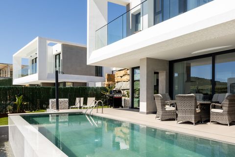 Villa i Estepona, Malaga, Estepona - € 1.295.000 | Ref: R5379322 - foto 20