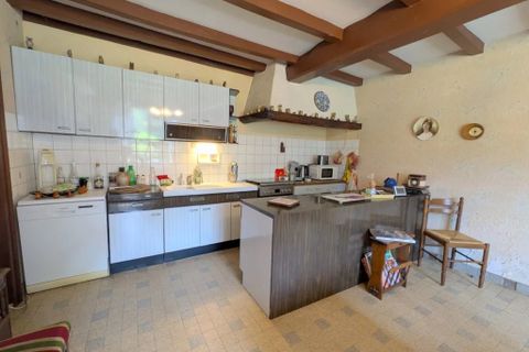 Villa a Mirambeau, Charente-Maritime, Mirambeau - € 199.800 | Ref: BVI85436 - foto 4