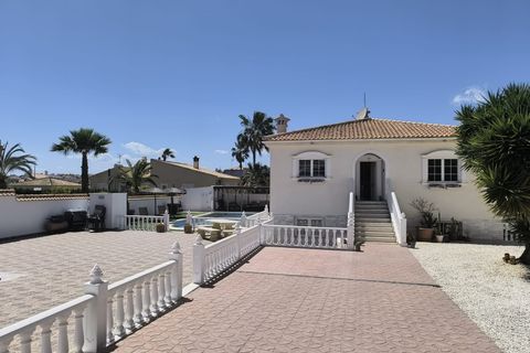 Villa i La Marina, Alicante, La Marina - € 524.900 | Ref: EB486 - foto 4