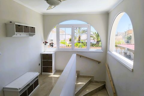 Villa i La Marina, Alicante, La Marina - € 524.900 | Ref: EB486 - foto 16
