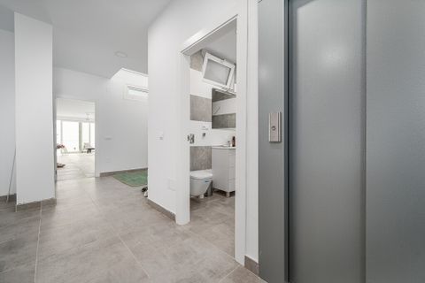 Villa i Nerja, Malaga, Nerja - € 2.400.000 | Ref: MNO1144 - foto 34
