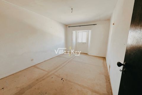 Villa i Estombar, Faro, Estombar - € 390.000 | Ref: V1025 - foto 17
