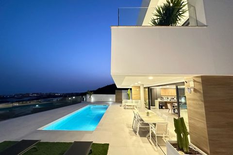 Villa i Torrox Costa, Malaga, Torrox Costa - € 1.350.000 | Ref: MLH996 - foto 17