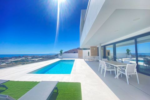 Villa i Torrox Costa, Malaga, Torrox Costa - € 1.350.000 | Ref: MLH996 - foto 24