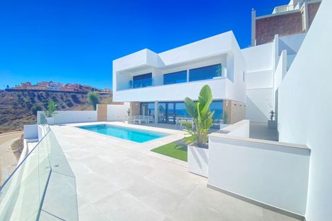 Villa i Torrox Costa, Malaga, Torrox Costa - € 1.350.000 | Ref: MLH996 - foto 41