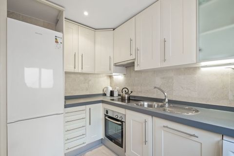 Lejlighed i Nueva Andalucia, Malaga, Nueva Andalucia - € 368.000 | Ref: R5381875 - foto 13