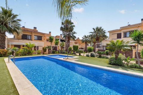 Villa i Cabo Roig, Alicante, Cabo Roig - € 289.000 | Ref: 200-4787 - foto 2