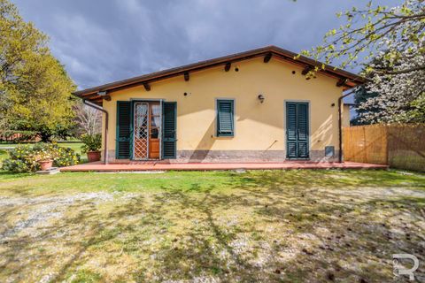 Villa a Capannori, Lucca, Capannori - € 490.000 | Ref:  R07113CAVI - foto 11
