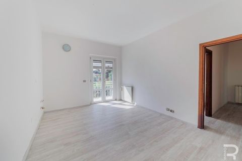 Villa a Massarosa, Lucca, Massarosa - € 790.000 | Ref: R07081MAVI - foto 28