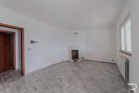 Villa a Massarosa, Lucca, Massarosa - € 790.000 | Ref: R07081MAVI - foto 11