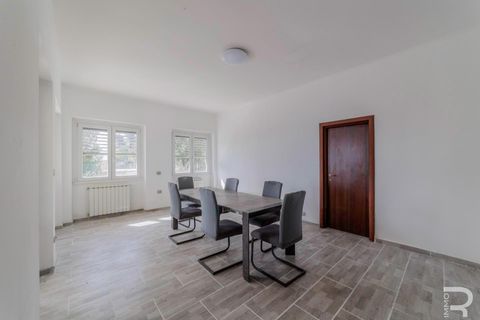 Villa a Massarosa, Lucca, Massarosa - € 790.000 | Ref: R07081MAVI - foto 13