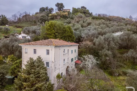 Villa a Carrara, Massa and Carrara, Carrara - € 300.000 | Ref: R07072CAVI - foto 3